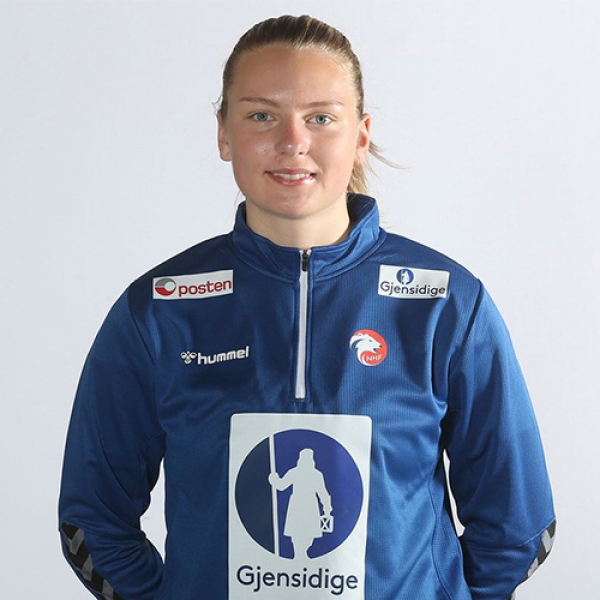 Dina  Frisendal