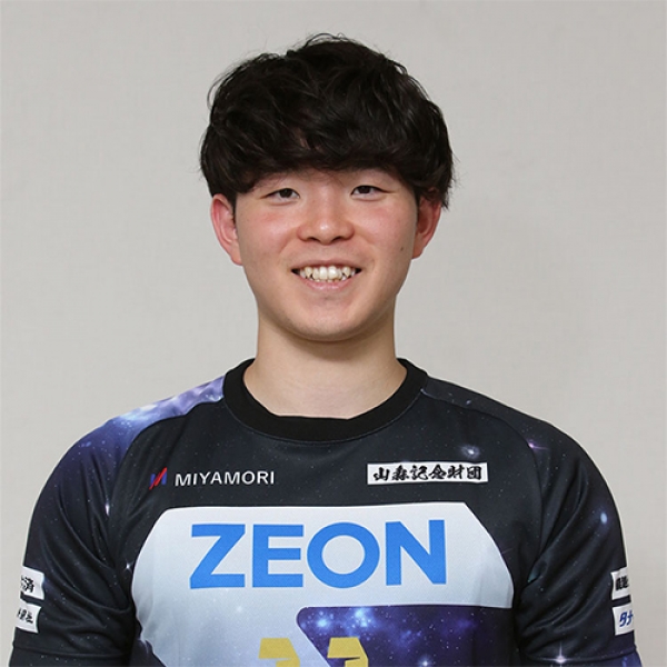 Riku  Maeda