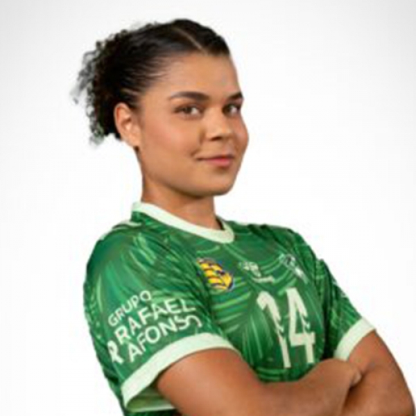 Maria  Victoria de Oliveira