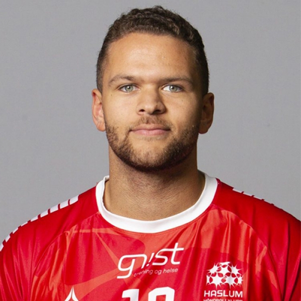 Dominic  Grimstad Peter